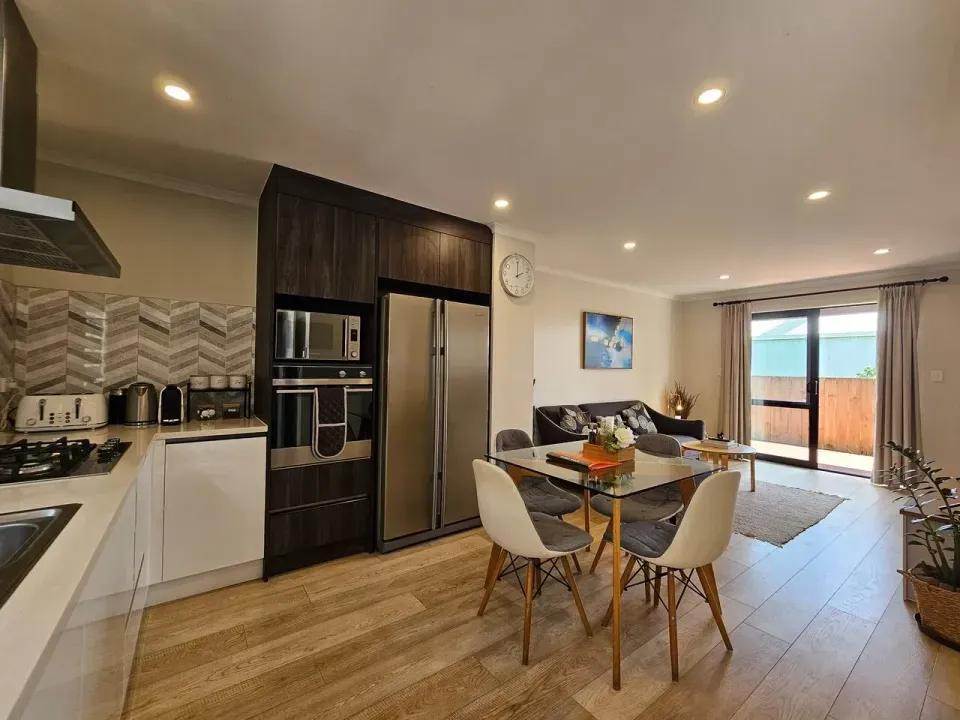Gazeley Gem - image 1 of 41