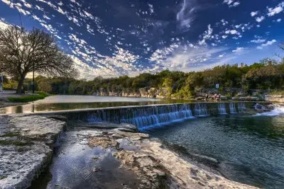 Blue Hole Lagoon