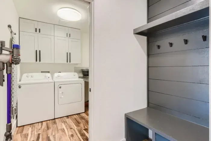 Fully equipped laundry space to refresh your clothes during your stay.