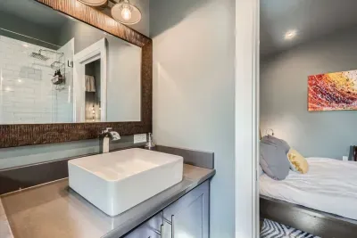 Featuring plenty of counter space and storage for a hassle-free stay.