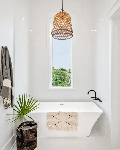 Take a relaxing soak in the tub- perfect after a long day on the go.