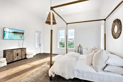 Wake up to stunning views in this bright and airy retreat, complete with elegant bohemian decor.