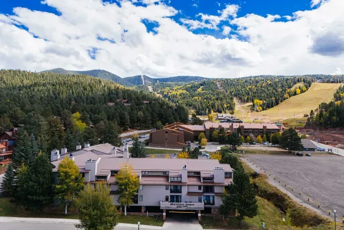 Crisp panoramic landscape highlighting Angel Fire’s elevation and open vistas.