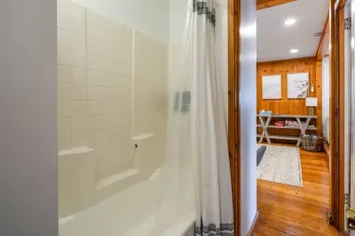 Take a relaxing soak in the tub—perfect after a long day on the go.