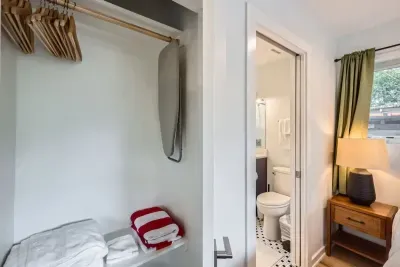With plenty of closet space and tasteful decor, feel right at home.