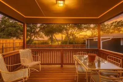 Stylish patio with a modern design, ideal for enjoying drinks and meals al fresco.