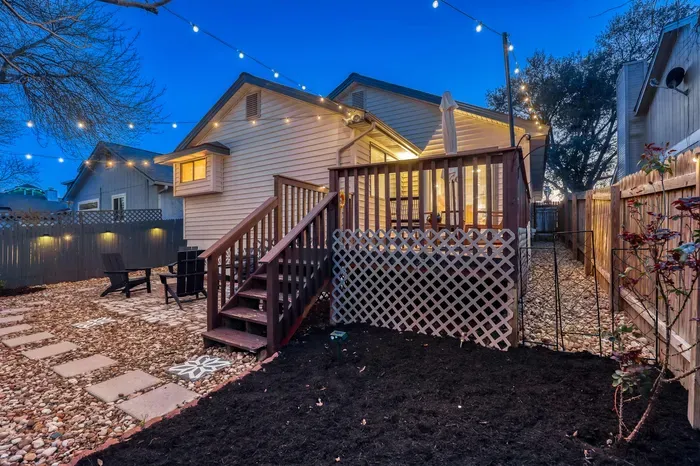 Cozy North Austin Retreat | Deck-Near Domain+Q2 - image 36 of 57