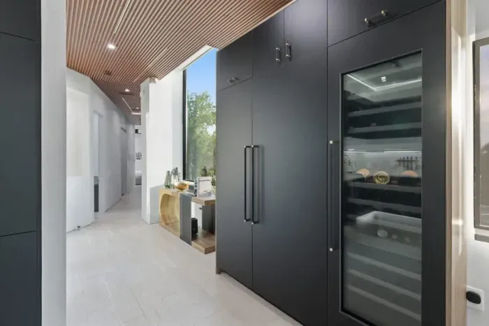 Whether you're cooking or bringing back local treats, this kitchen has you covered.