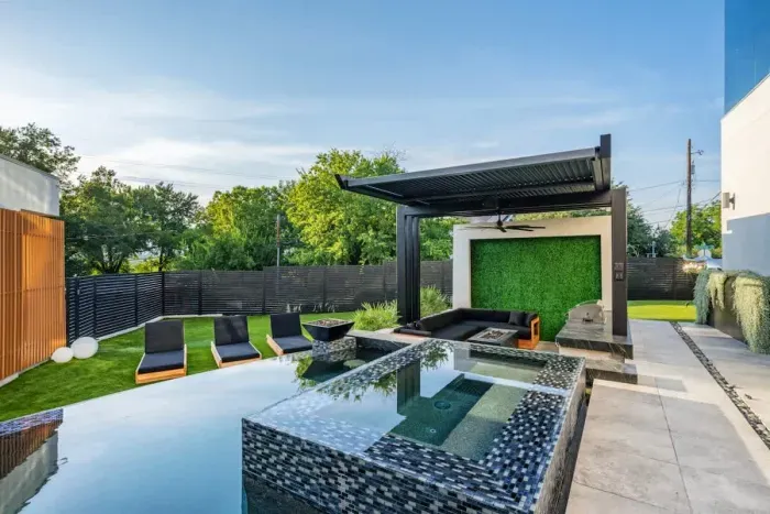 Splash in the pool or soak in the hot tub; the choice is yours in this private oasis.