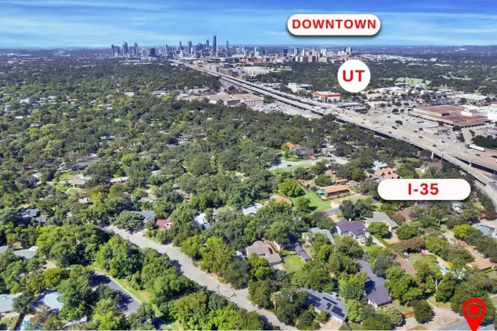 It's easy to hop on I-35 to get to downtown Austin, UT, Moody Center, SXSW, ACL, etc!