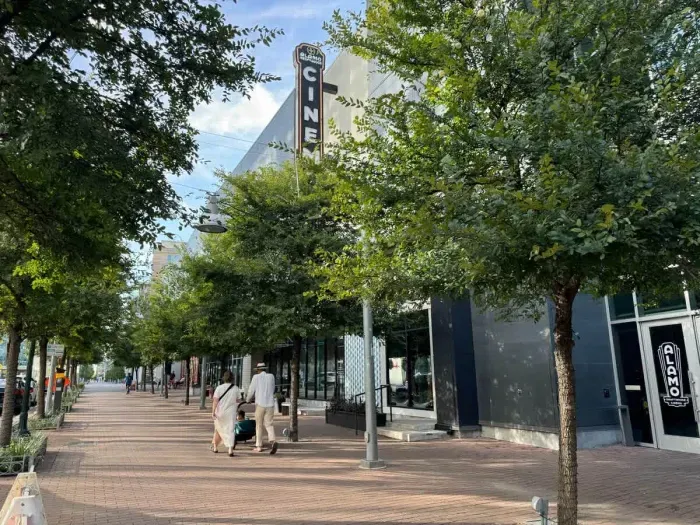 Downtown Austin is minutes away, the home of the University of Texas, restaurants, bars, South Congress Ave, the Capitol, museums, and more!