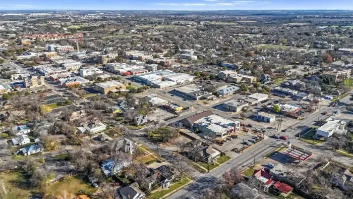 Georgetown is host to some of our favorite events like Two Step Inn, Red Poppy Festival, the Lighting of the Square, and the Christmas Stroll!