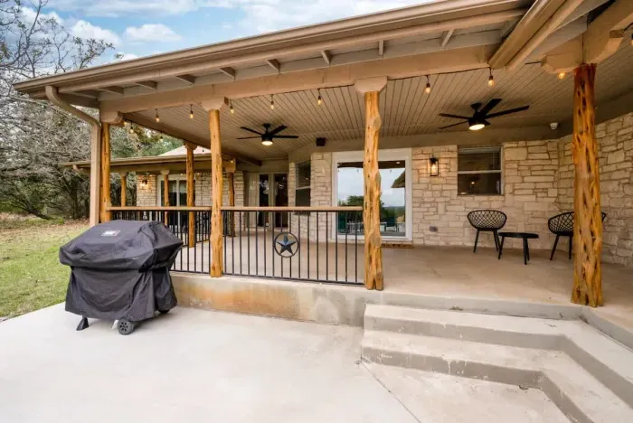 A beautifully landscaped patio perfect for elegant outdoor gatherings.