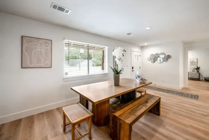 A stylish dining nook perfect for intimate meals and quiet mornings.