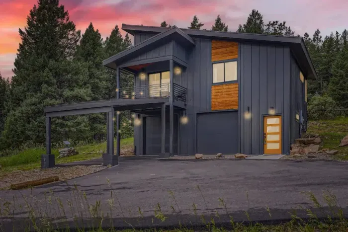 Your home away from home, with curb appeal that sets the tone for a great stay.