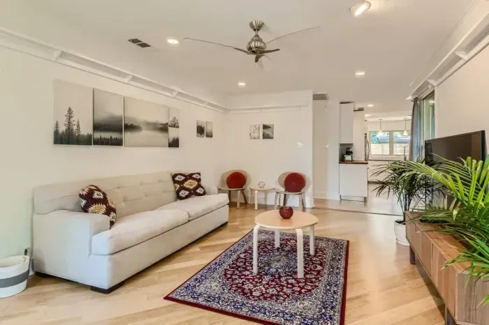 Soak up the sun in a beautifully bright space filled with character.