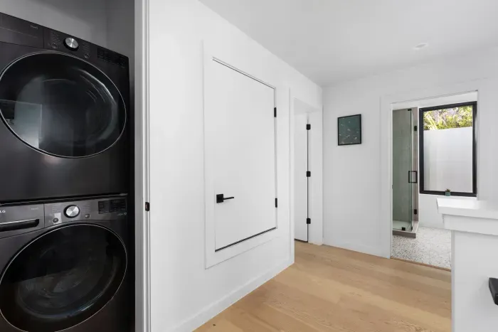 Fully equipped laundry space to refresh your clothes during your stay.