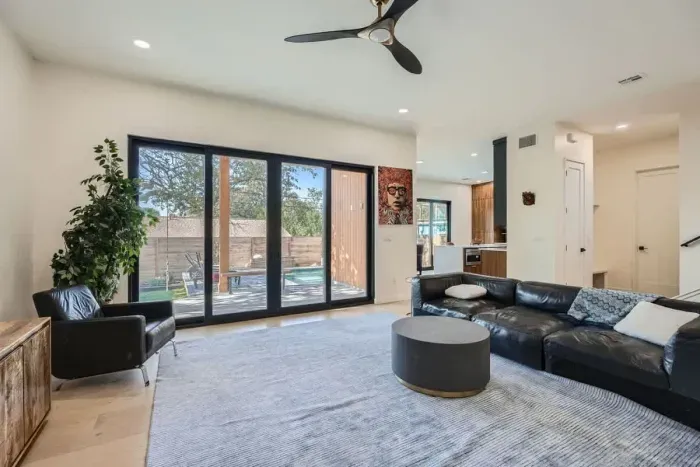 Beautiful, clean, and spacious Living room