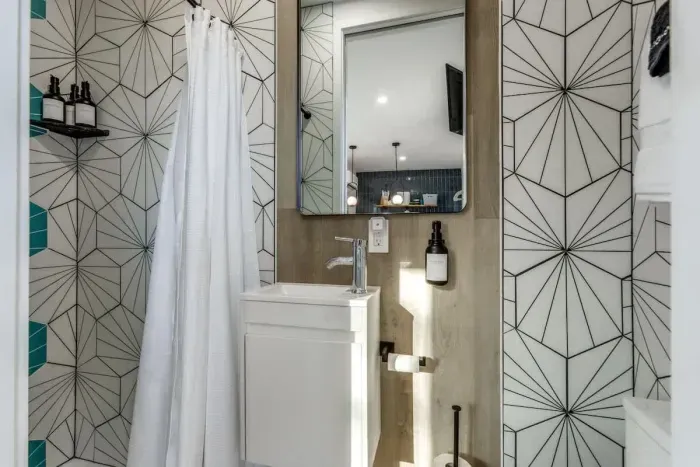 Full professionally designed and decorated bathroom!