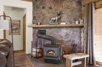 Step into a welcoming entry, setting the tone for the rest of the home. With inviting décor and soft lighting, it creates a warm and open space, offering a seamless transition into the living areas.