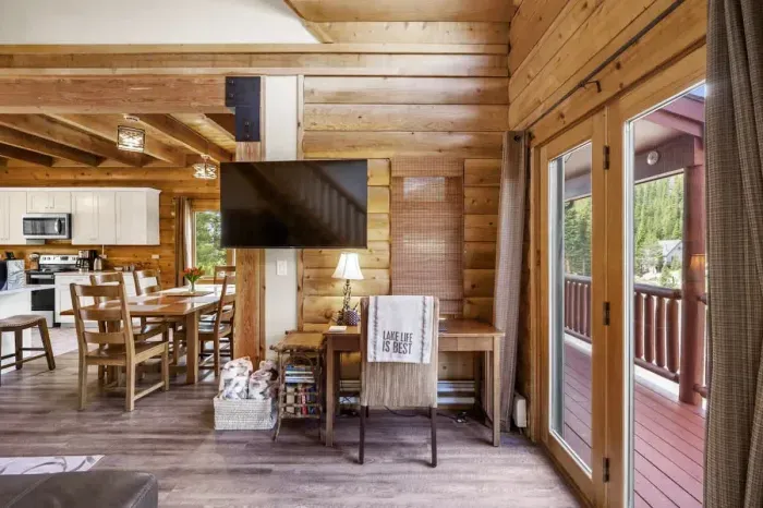 Make use of the convenient desk space in the living room, perfect for remote work or study. This functional area blends seamlessly with the living space, allowing you to stay productive while enjoying the comfort of the main room.