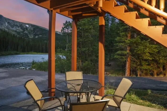 Enjoy dining al fresco in the outdoor dining space, perfect for meals in the fresh air. Surrounded by nature, this inviting area offers a comfortable setting for family gatherings, casual meals, or simply enjoying the outdoors.