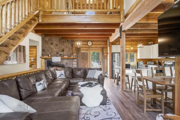 Spacious living area with comfortable couches, perfect for gathering with friends and family.