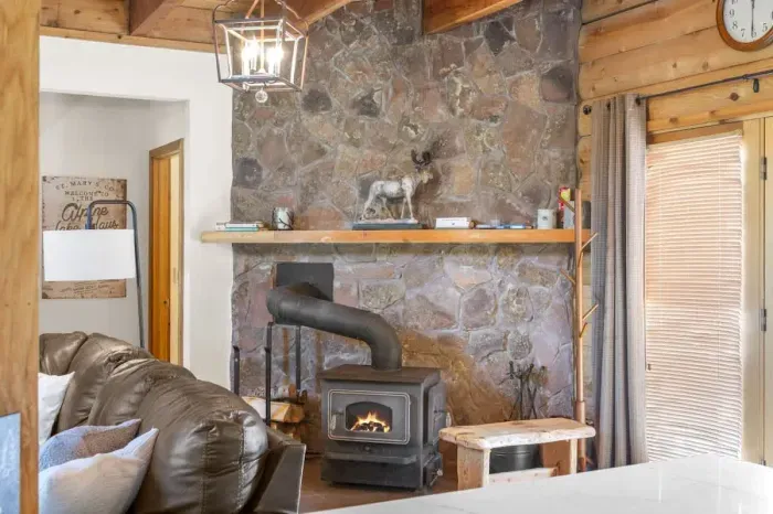 Step into a welcoming entry, setting the tone for the rest of the home. With inviting décor and soft lighting, it creates a warm and open space, offering a seamless transition into the living areas.