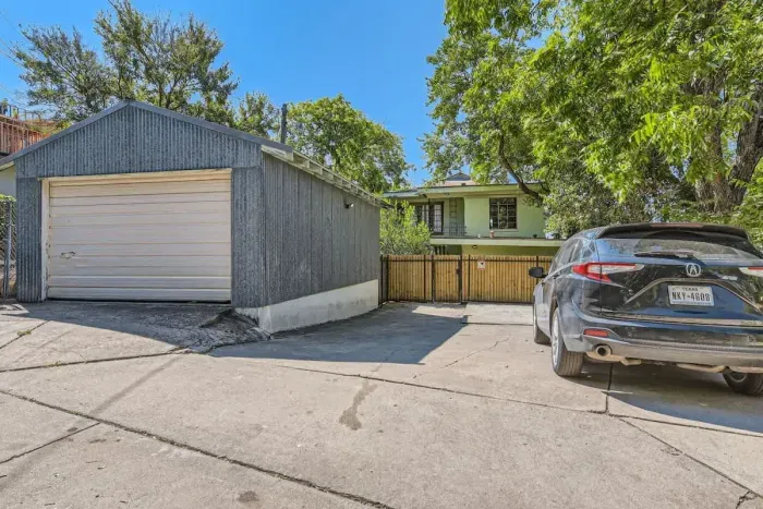 Enjoy the convenience of plenty of free off-street parking, providing ample space for multiple vehicles, ensuring a hassle-free stay and easy access to the property.