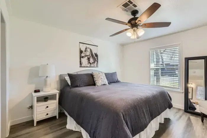 Enjoy the quiet comfort of a king-sized bed, stylish furnishings, and cozy accents perfect for unwinding.