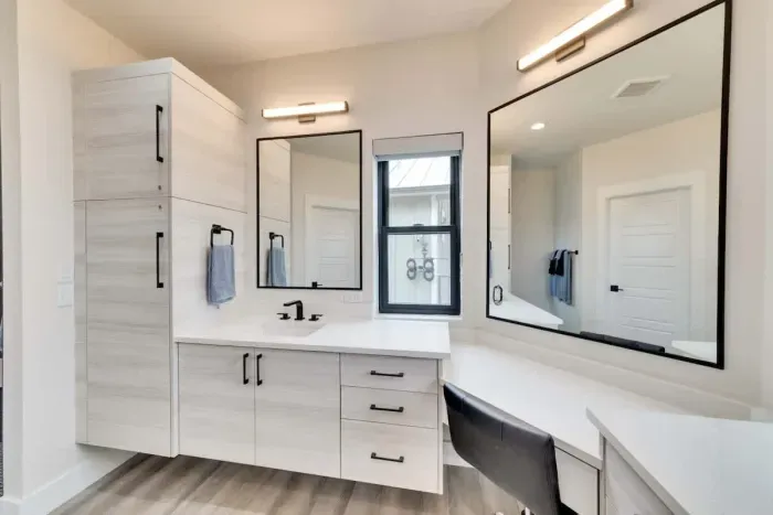Unwind in our spacious bathroom with modern amenities and a touch of luxury.