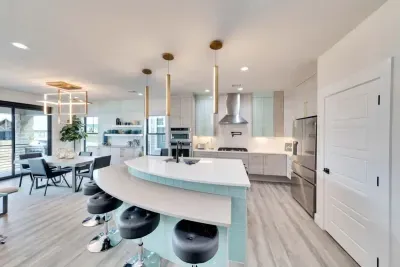 A stylish dining area, perfect for everything from quick breakfasts to dinner parties.