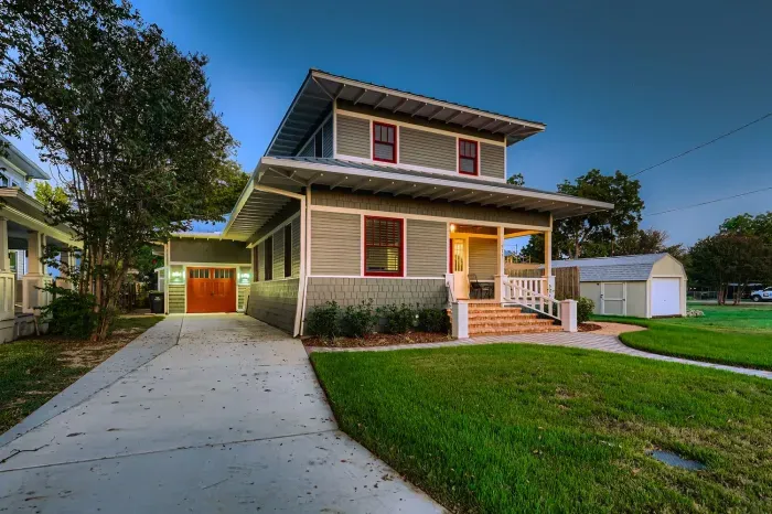 Private driveway with ample parking for your convenience.