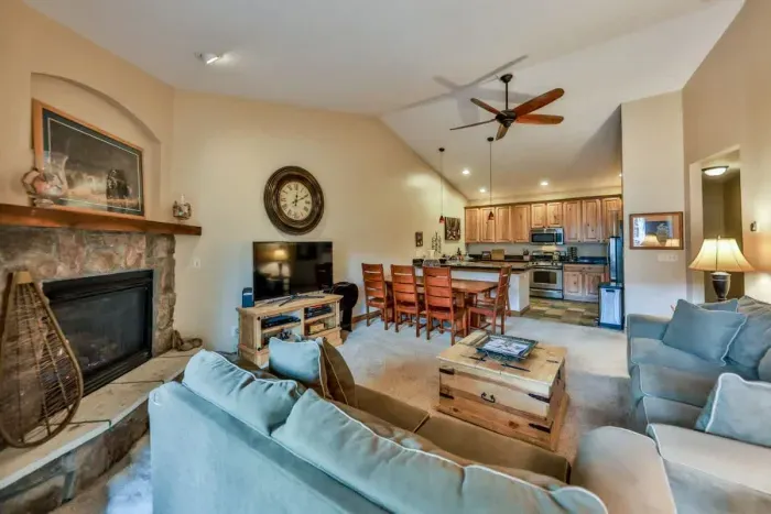 Spacious living area with comfortable couches, perfect for gathering with friends and family.