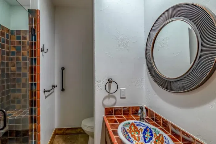 Featuring plenty of counter space and storage for a hassle-free stay.