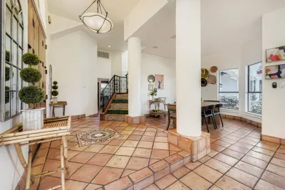Grand entry with open layout.