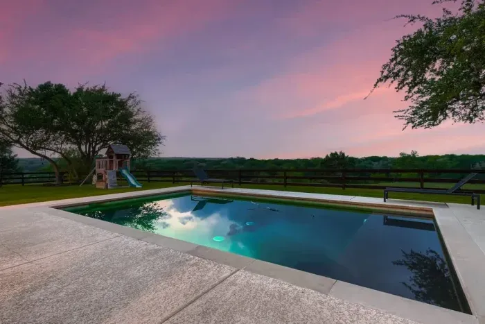 Every evening a new masterpiece of color.