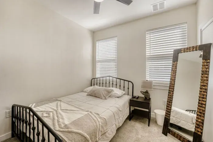 Comfortable secondary bedroom designed for restful stays.