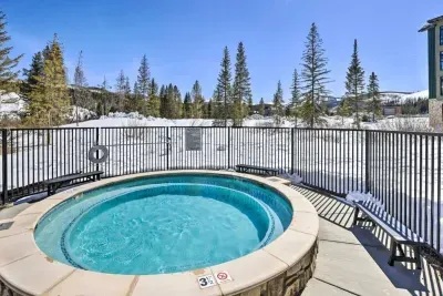Day or night, unwind your way with a soothing hot tub.