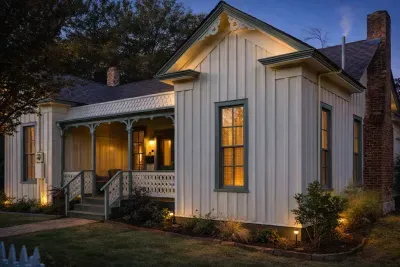 Charming historic Georgetown cottage exterior.