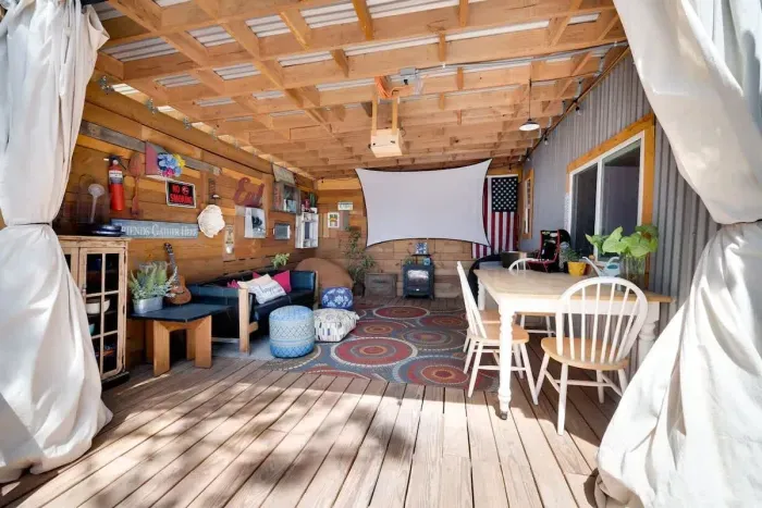 The cabana room with wifi projector and screen.