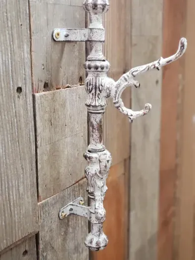 A place to hang some things...