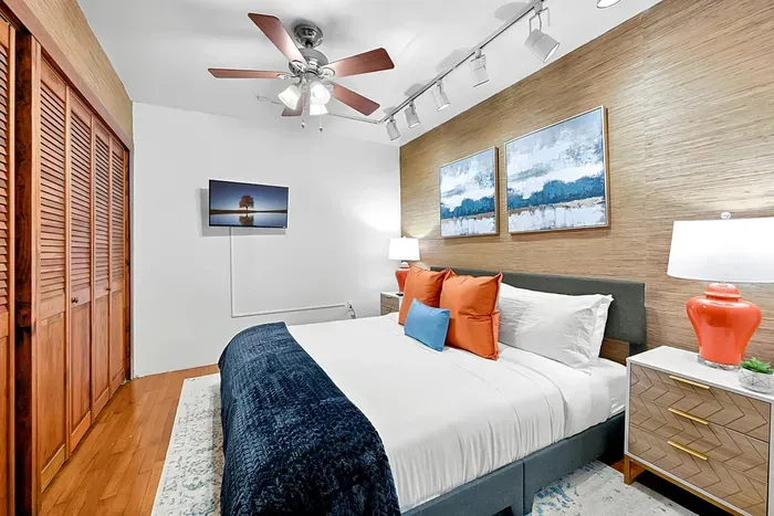 Enjoy sleeping in this luxurious king size bed.