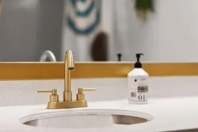 Guest bathroom detail.