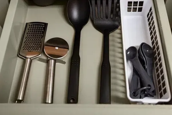 Cooking utensils.