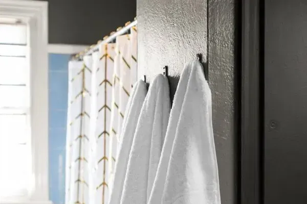 Bath towel hooks for all.