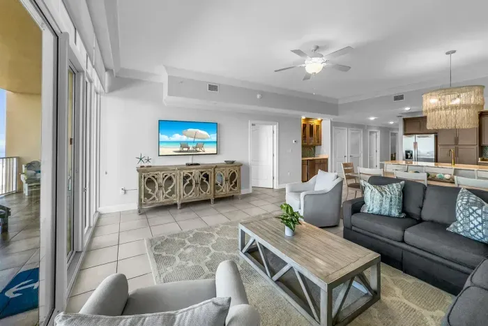Watch movies or your favorite tv series while relaxing in this spacious living room.