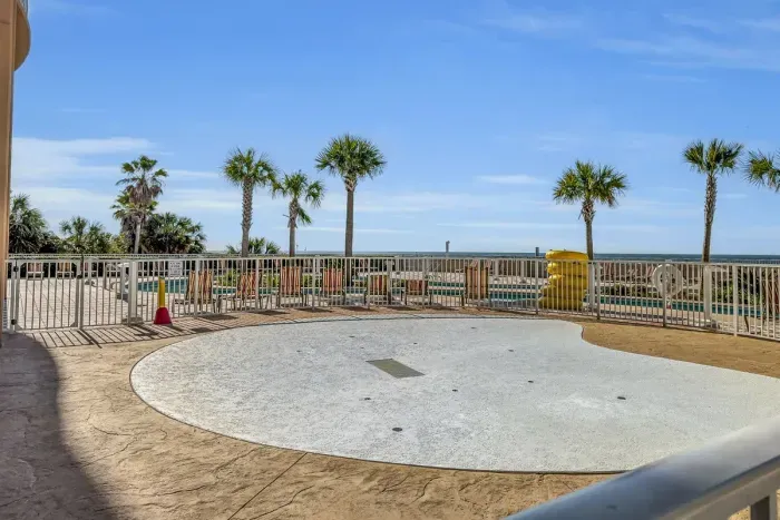 Amazing splash pad for the kids.