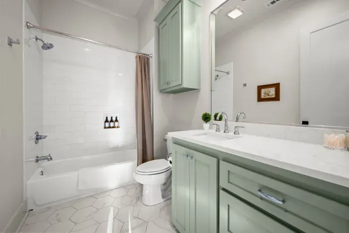 Modern style bathroom with a shower tub combo