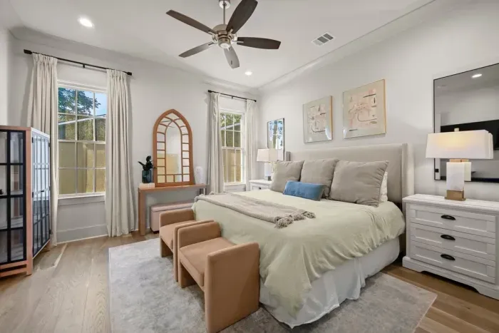 Massive king size bed and a beautiful ensuite with the master bedroom.